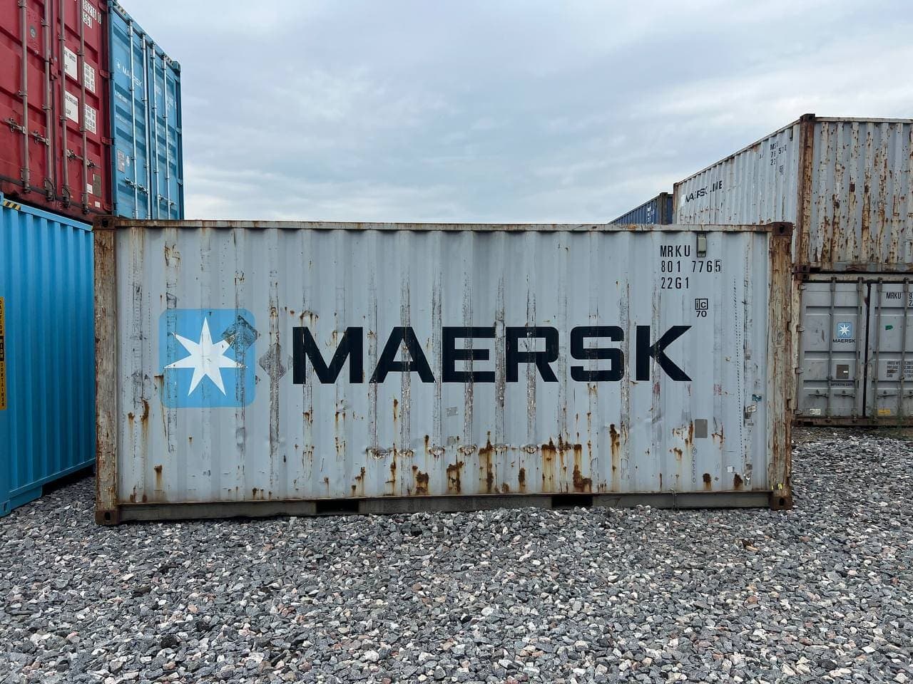 20ft Dry, вживаний — Вживаний 20-футовий контейнер Maersk на майданчику